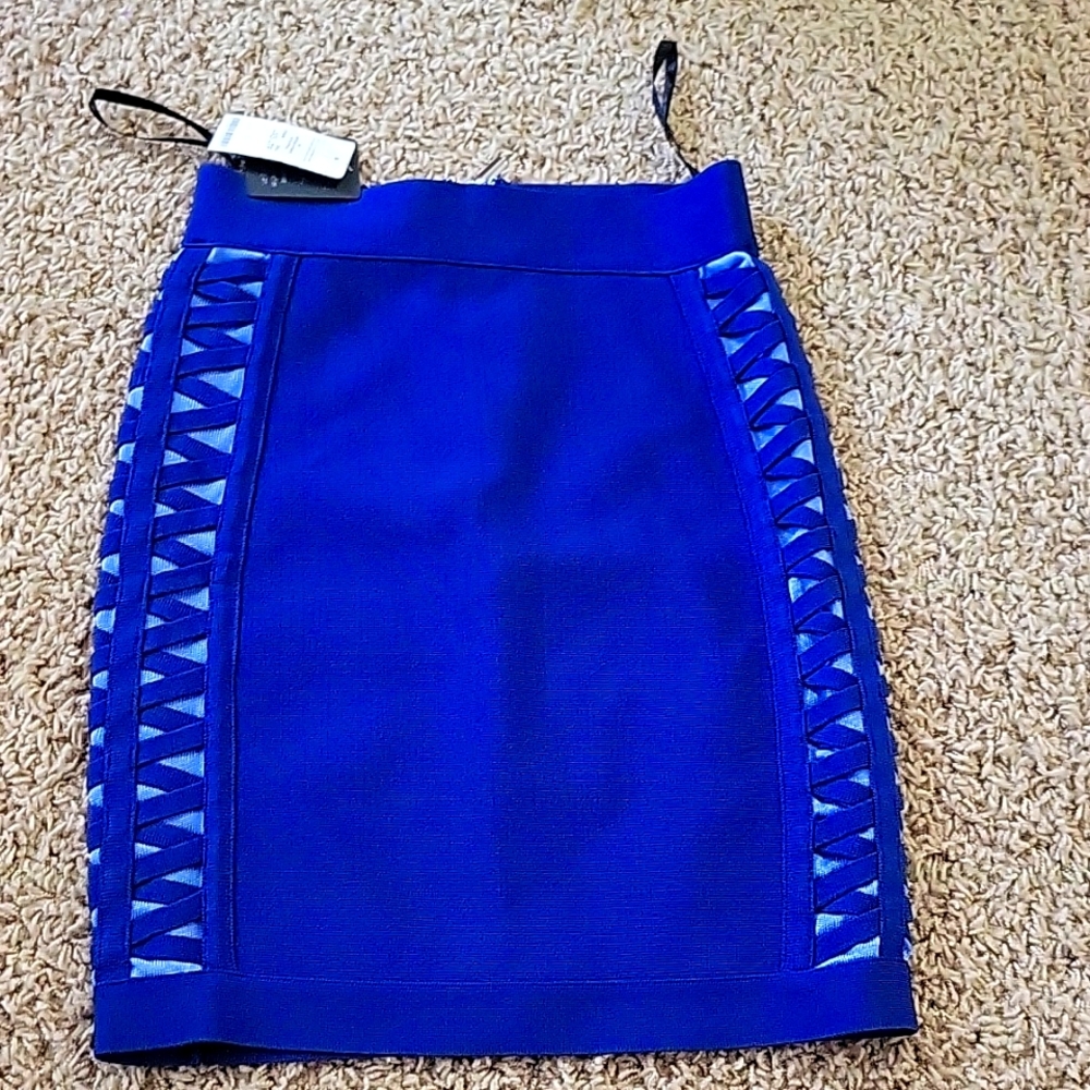 Bebe skirt